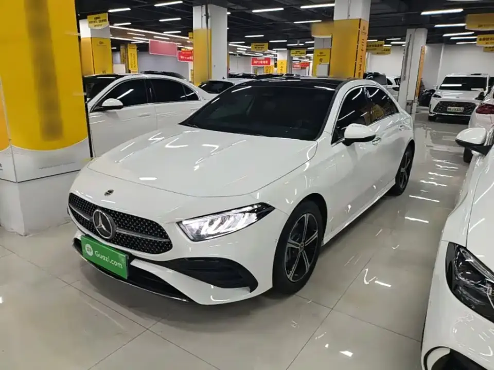 Mercedes-Benz A-Class A 200 L Fashion Edition 2026