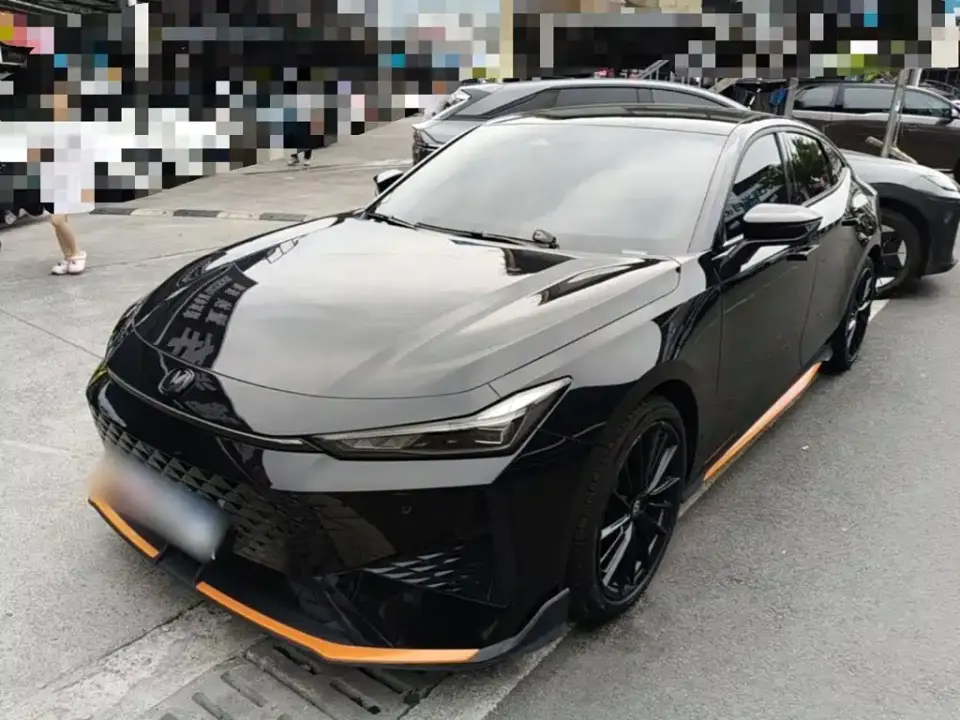 Changan UNI-V 1.5T Deluxe Sport 2024