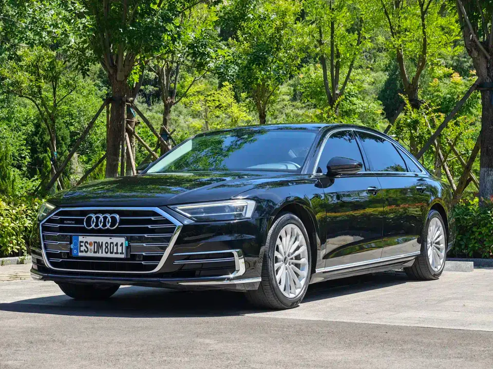 Audi A8 A8L 50 TFSI quattro Comfort 2021