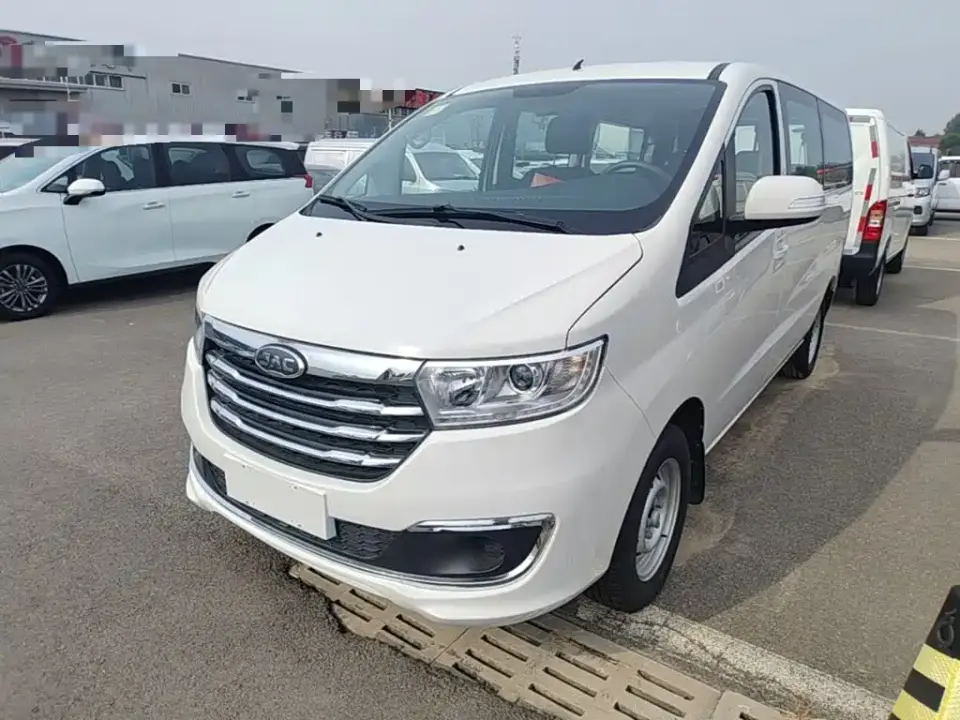 JAC Refine M3 PLUS 1.8L Comfort 7/8-seater 2024