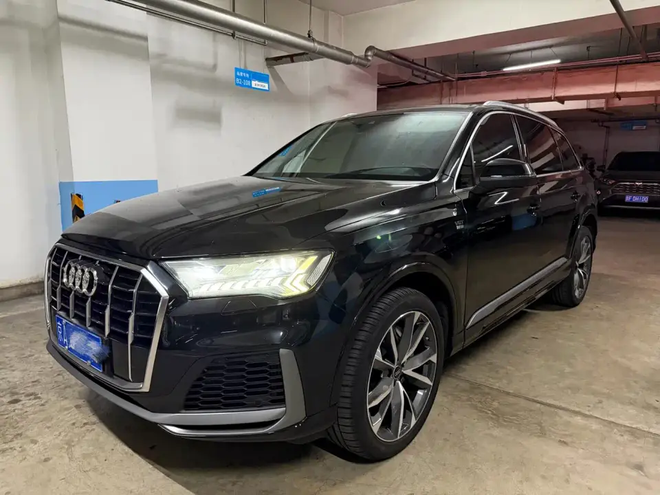 Audi Q7 55 TFSI quattro S line Sport 2023