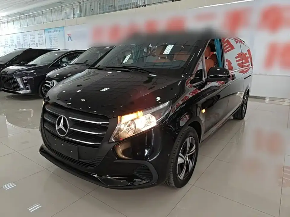 Mercedes-Benz Vito 2.0T Business 7-Seater 2025