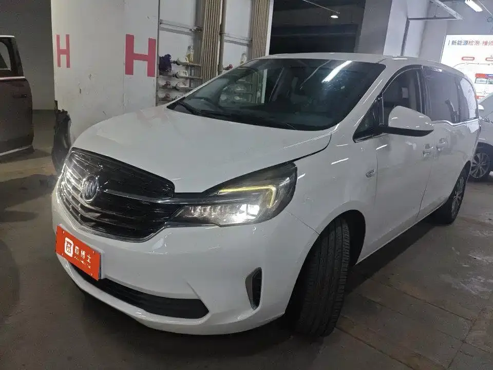 Buick GL8 Land Business Class 652T Comfort 2022