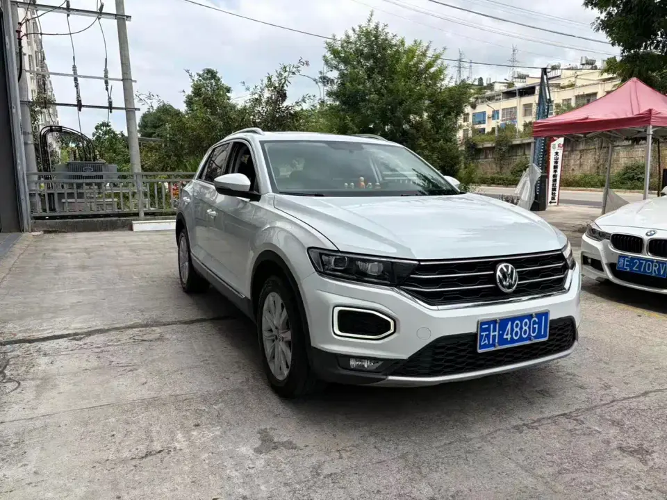 Volkswagen T-ROC 230TSI DSG 2WD Progressive 2021