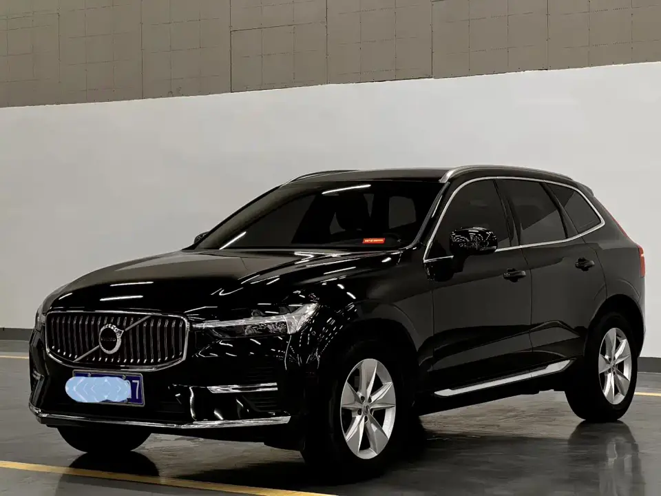 Volvo XC60 B5 AWD Sport 2021