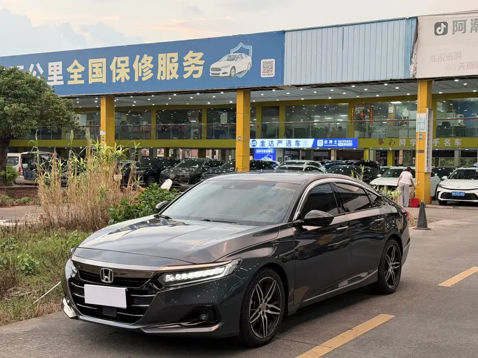 Honda Accord Sharp Hybrid 2.0L Phantom Night Sharp Intelligence 2022