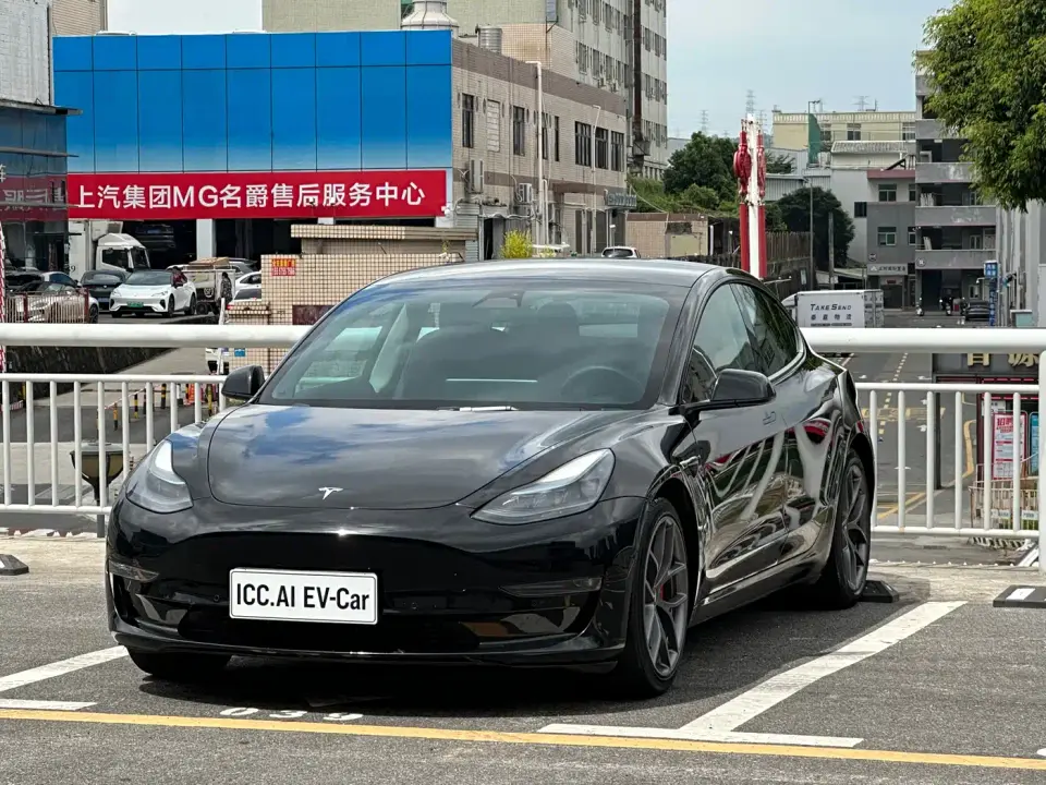 Tesla Model 3 Performance High-Performance AWD 2022