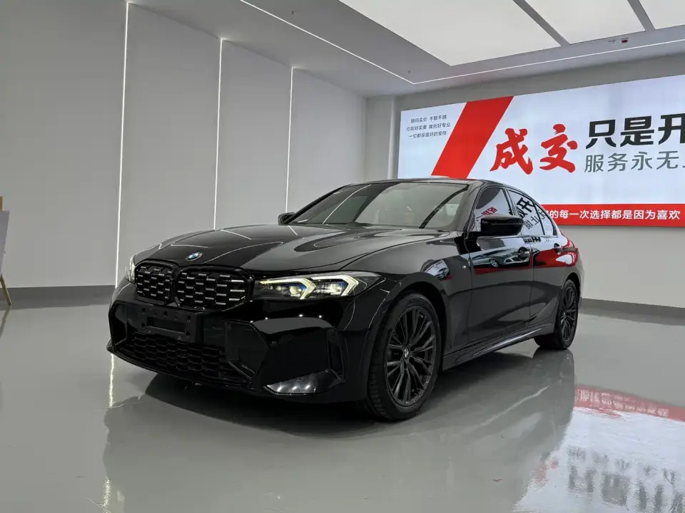 BMW 3 Series 330i M Sport Shadowline Package 2024