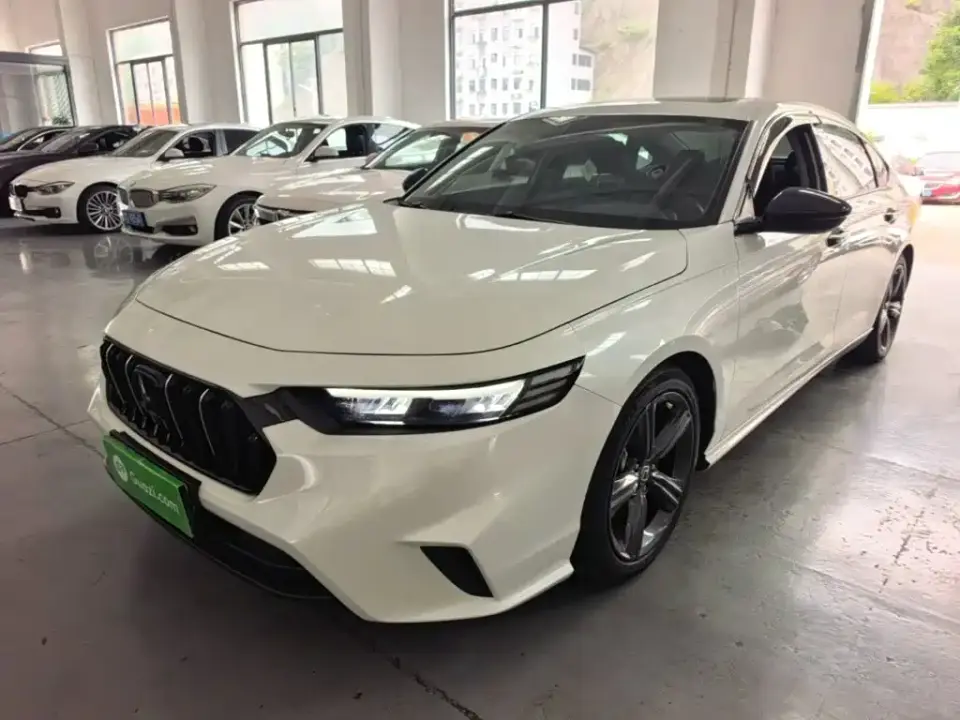 Honda Inspire 260TURBO Elegant Edition 2023
