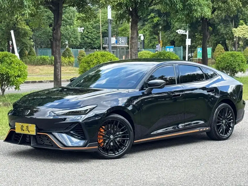 Changan UNI-V 2.0T Sport Version 2025