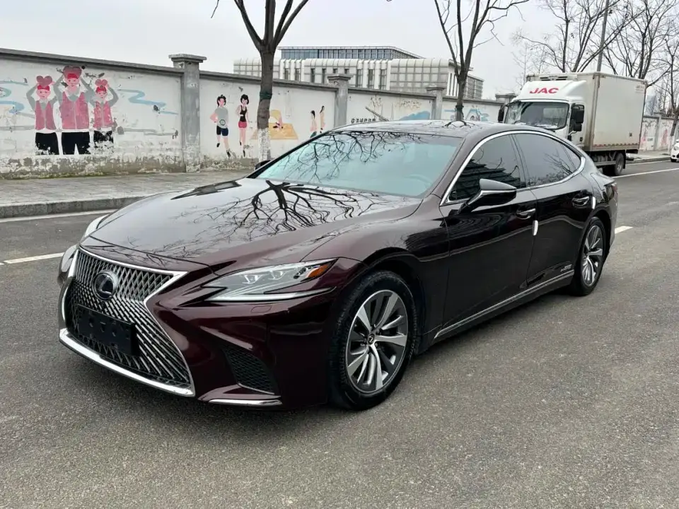 Lexus LS 500h Excellence (China V) 2020