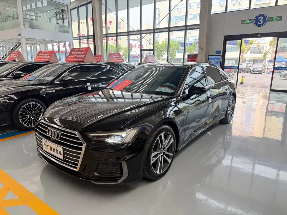 Audi A6L 40 TFSI Luxury Sport 2022