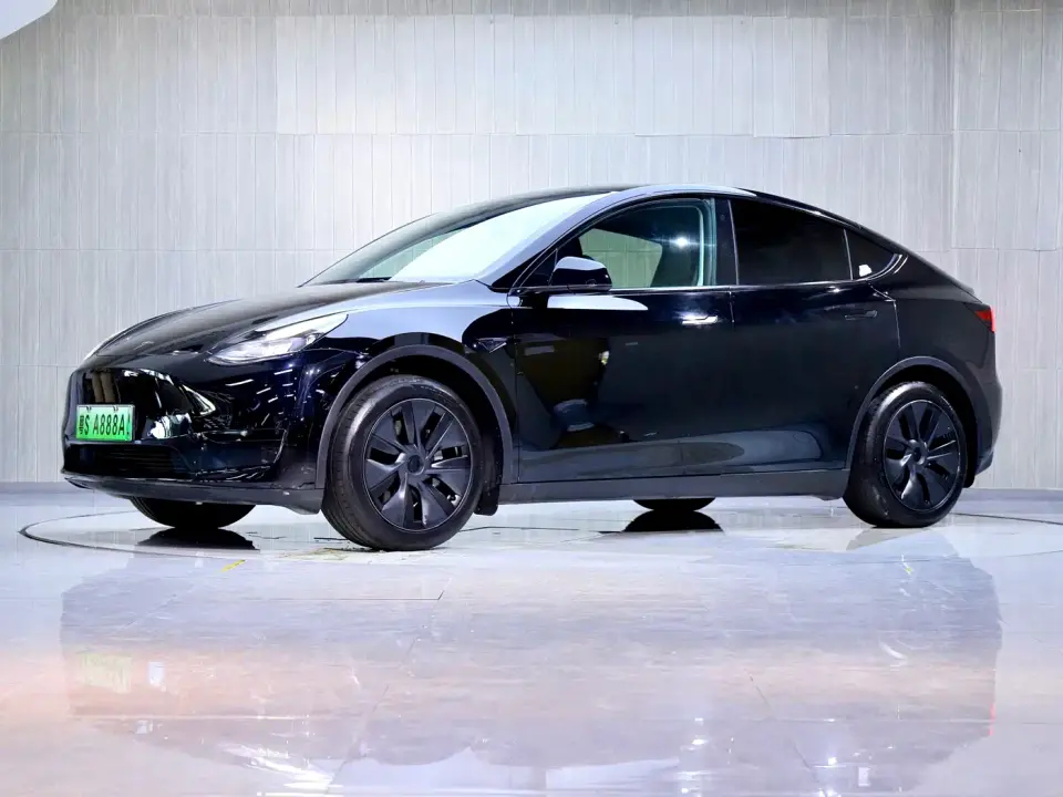 Tesla Model Y Rear-Wheel Drive Edition 2023