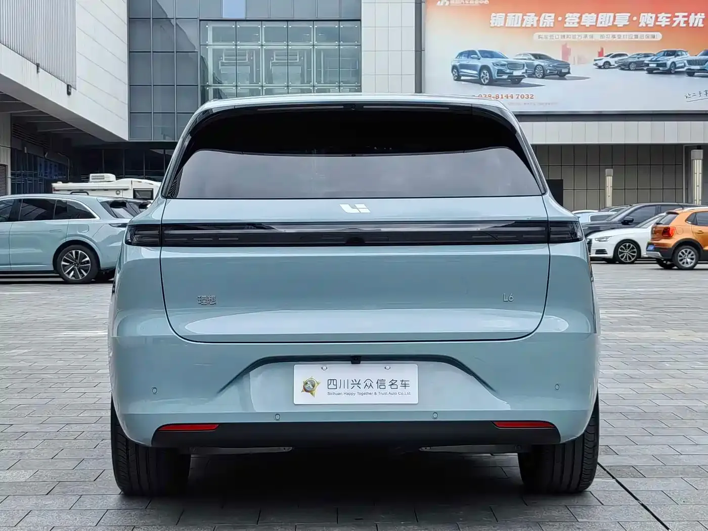 Li Auto L6 Pro Smart Renewal Edition 2025 — фото 6