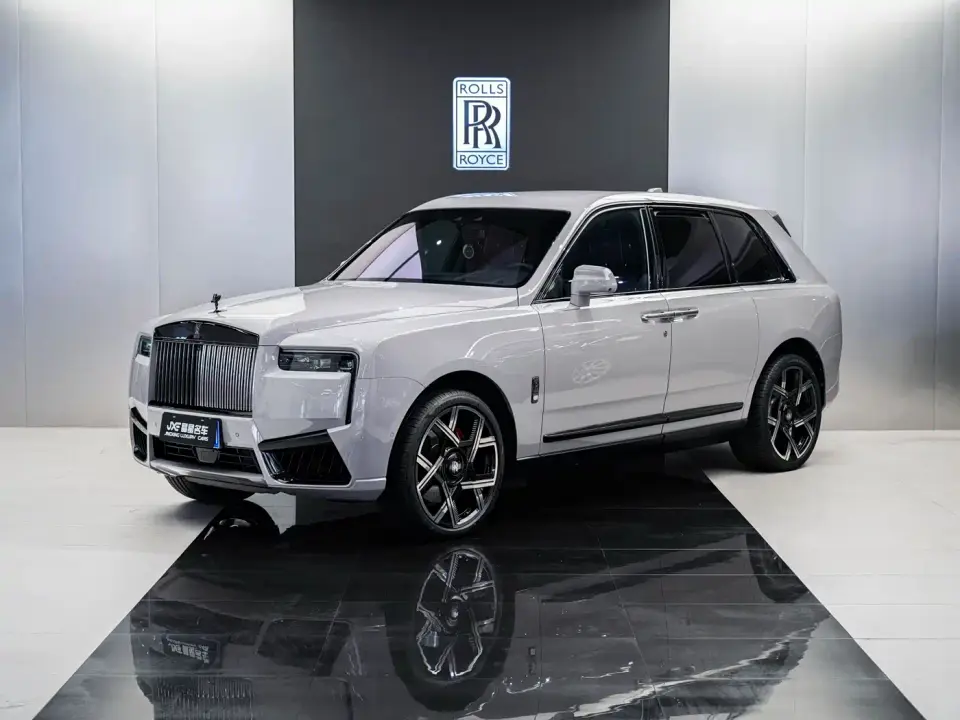 Rolls-Royce Cullinan Black Badge 2021