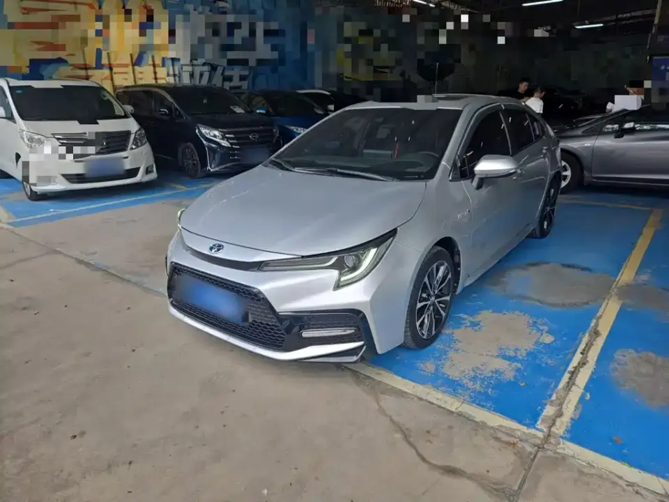 Toyota Levin Dual Hybrid 1.8H E-CVT Leading Edition 2021
