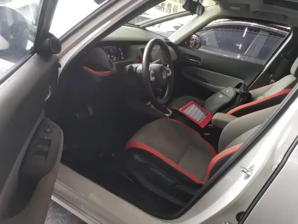 Honda LIFE 1.5L CVT SPO-SS Agile Edition 2022 — фото 12
