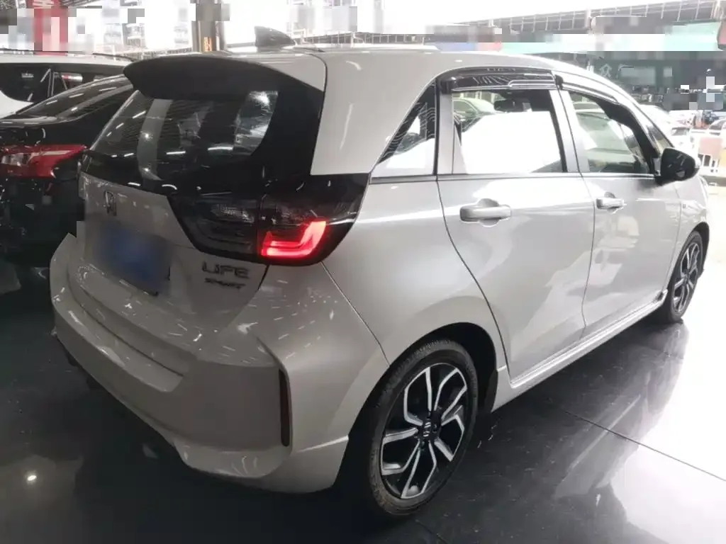 Honda LIFE 1.5L CVT SPO-SS Agile Edition 2022 — фото 5