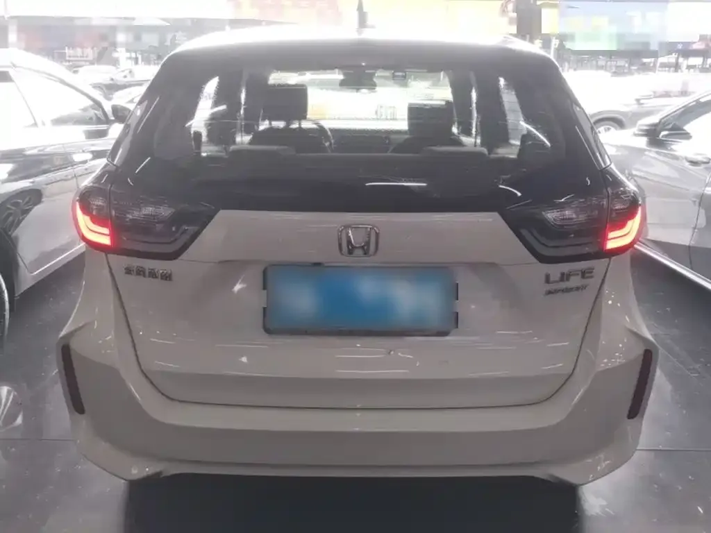Honda LIFE 1.5L CVT SPO-SS Agile Edition 2022 — фото 4