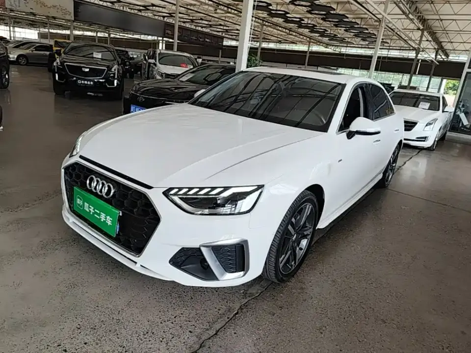 Audi A4L 40 TFSI Fashion Dynamic Edition 2021
