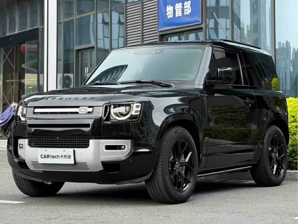 Land Rover Defender Model 90 3.0T P400 XS 2022