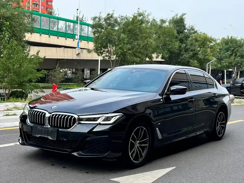 BMW 5 Series 525Li M Sport Package 2023