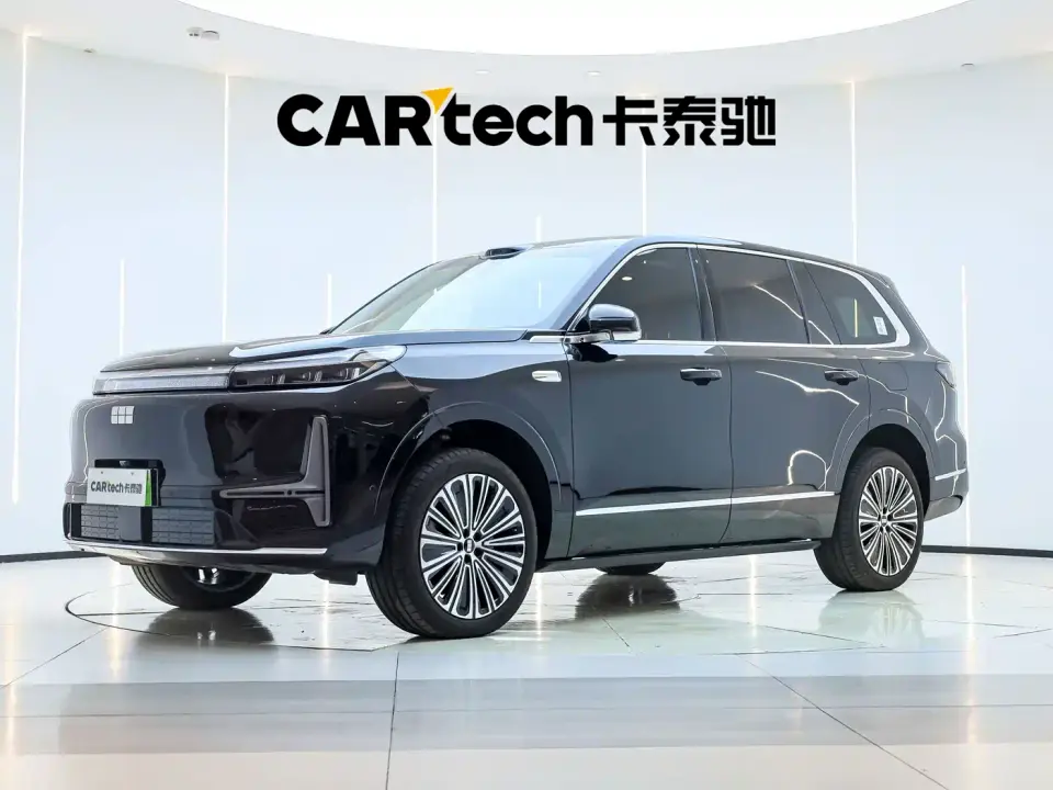 Geely Galaxy Galaxy M9 Base Model 2025