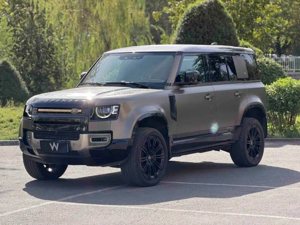 Land Rover Defender 110 P400 X 2021