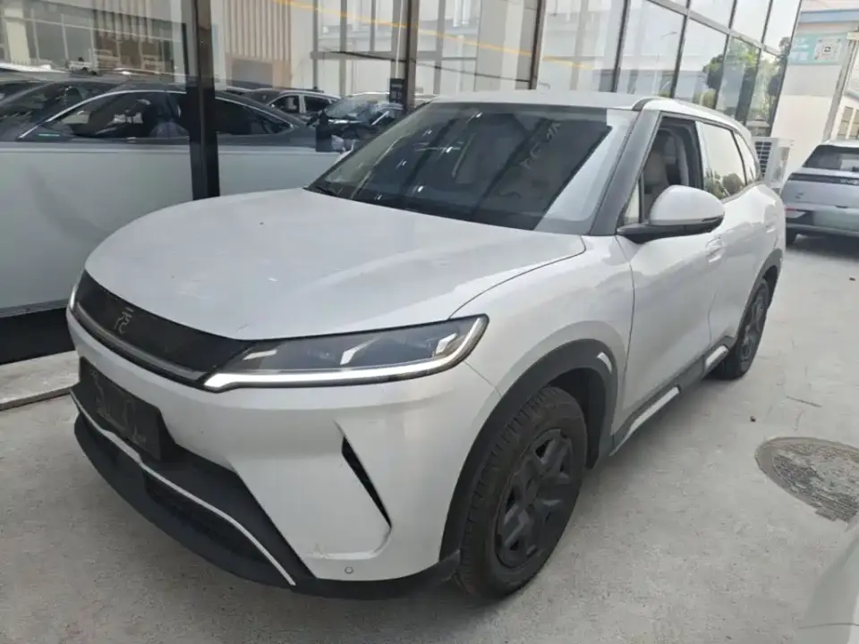 BYD Yuan UP Model 301KM Navigator 2025