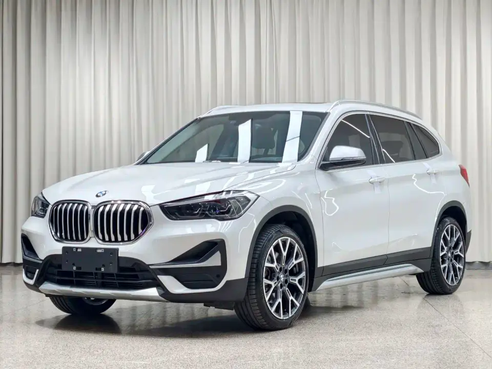 BMW X1 xDrive25Li Exclusive 2021