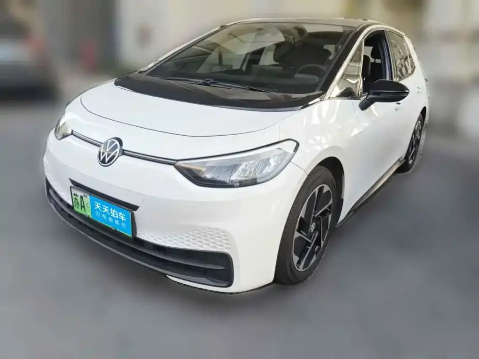 Volkswagen ID.3 Smart Outstanding Edition 2024