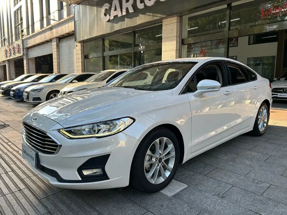 Ford Mondeo EcoBoost 180 Fashion 2021