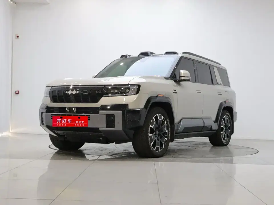 Fangchengbao Leopard 8 Zhiyong Flagship 7-Seater 2025