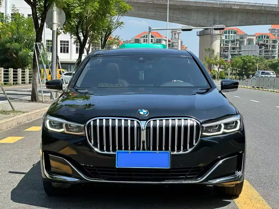 BMW 7 Series Model 730Li Luxury Package 2021
