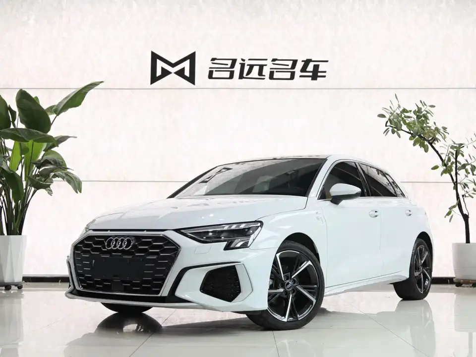 Audi A3 Facelift Sportback 35 TFSI Fashion Sport 2024