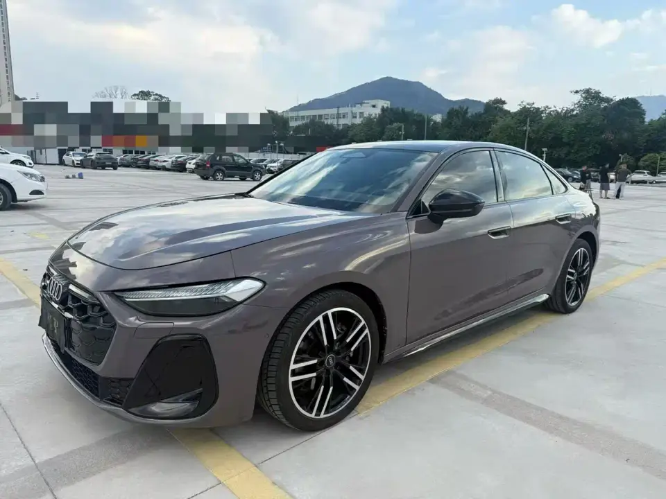 Audi A5L 2.0T Blazing Star Edition 2025