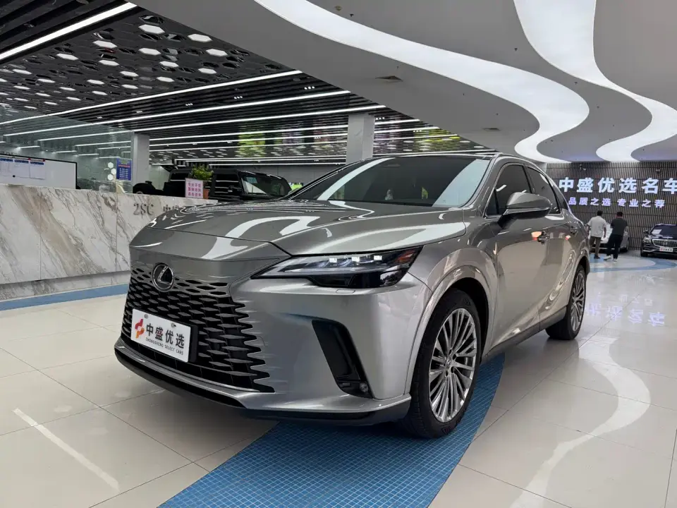 Lexus RX 350h 4WD Premium Edition 2025