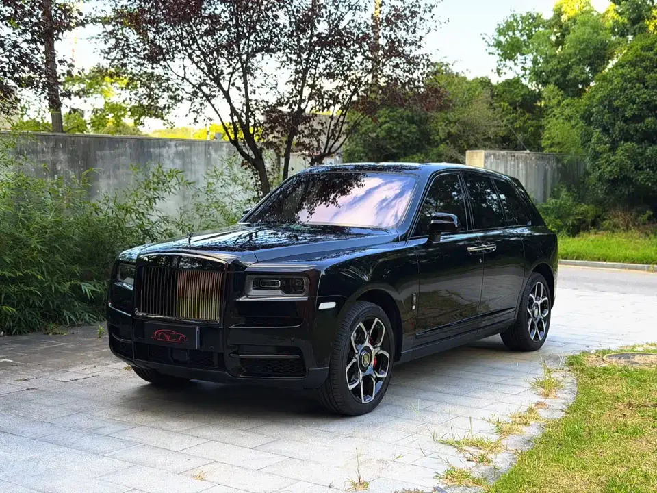 Rolls-Royce Cullinan Black Badge 2022