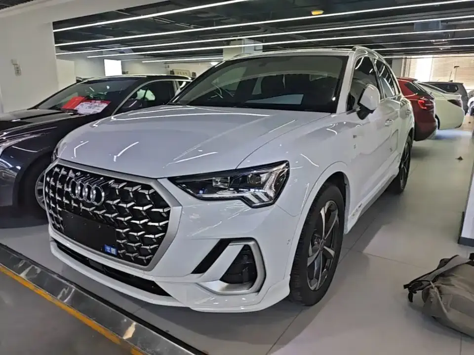 Audi Q3 35 TFSI Fashion Sport 2024