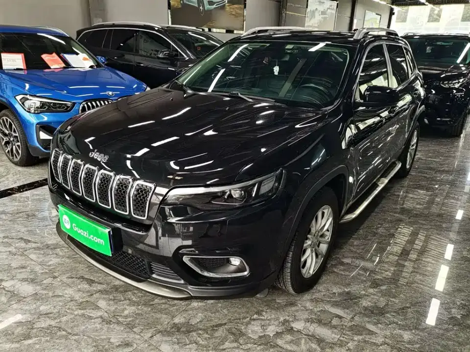 Jeep Cherokee 2.0T 2WD Smart Edition China VI 2021