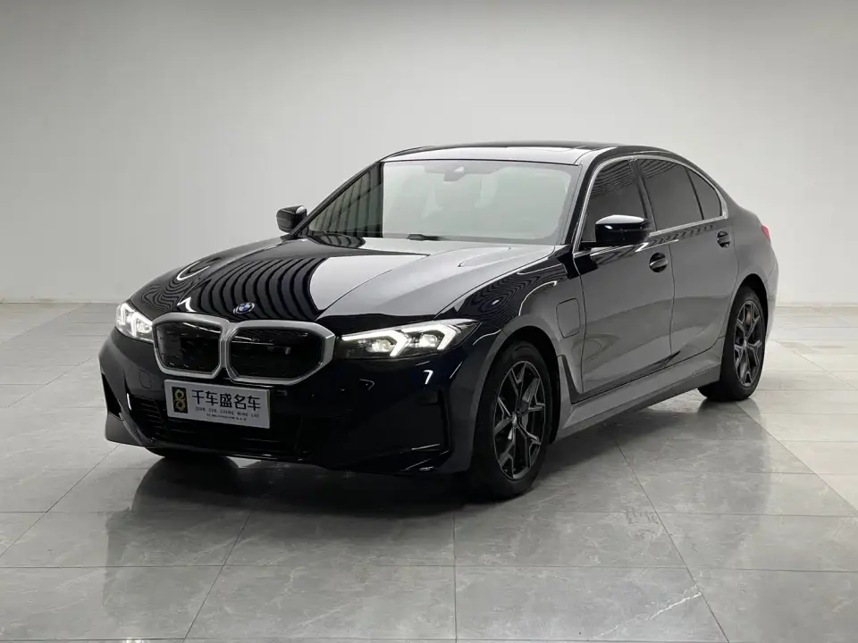 BMW i3 eDrive 35 L 2024