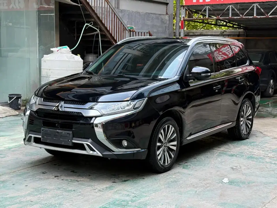 Mitsubishi Outlander 2.0L 2WD Enjoyment Edition 7-Seater 2021