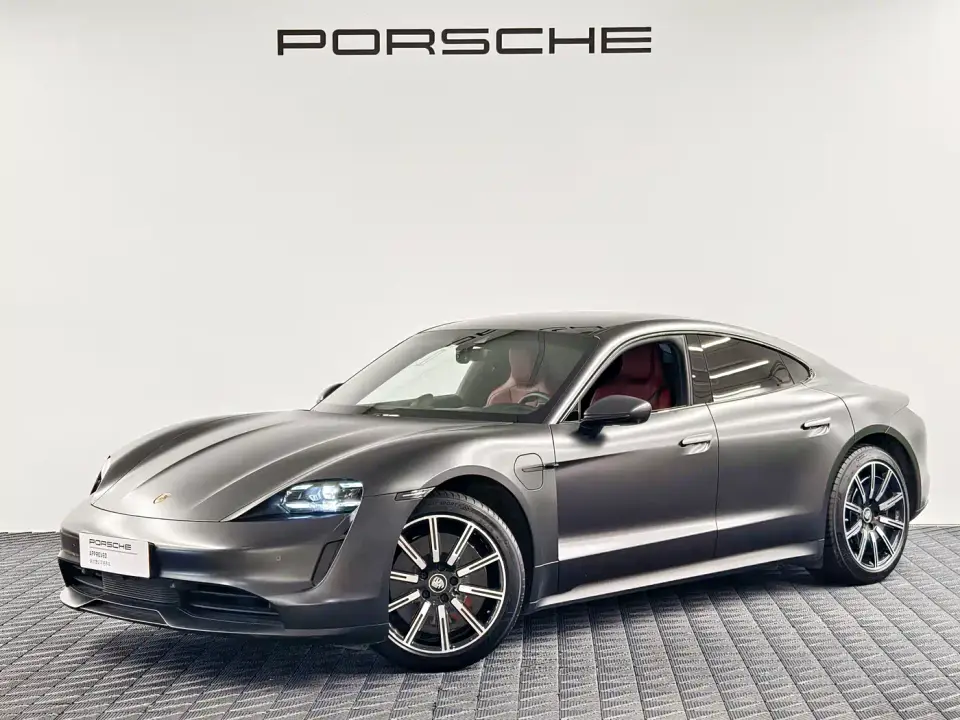 Porsche Taycan 2023