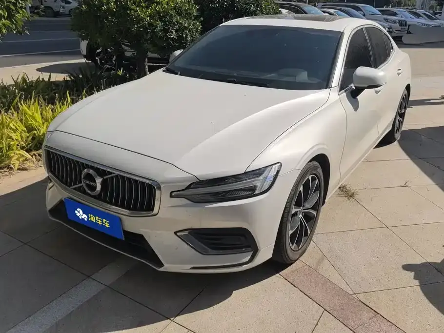 Volvo S60 T4 Smart Elite Luxury 2021