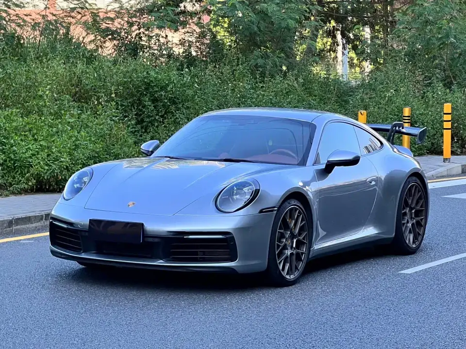 Porsche 911 Carrera 3.0T 2022