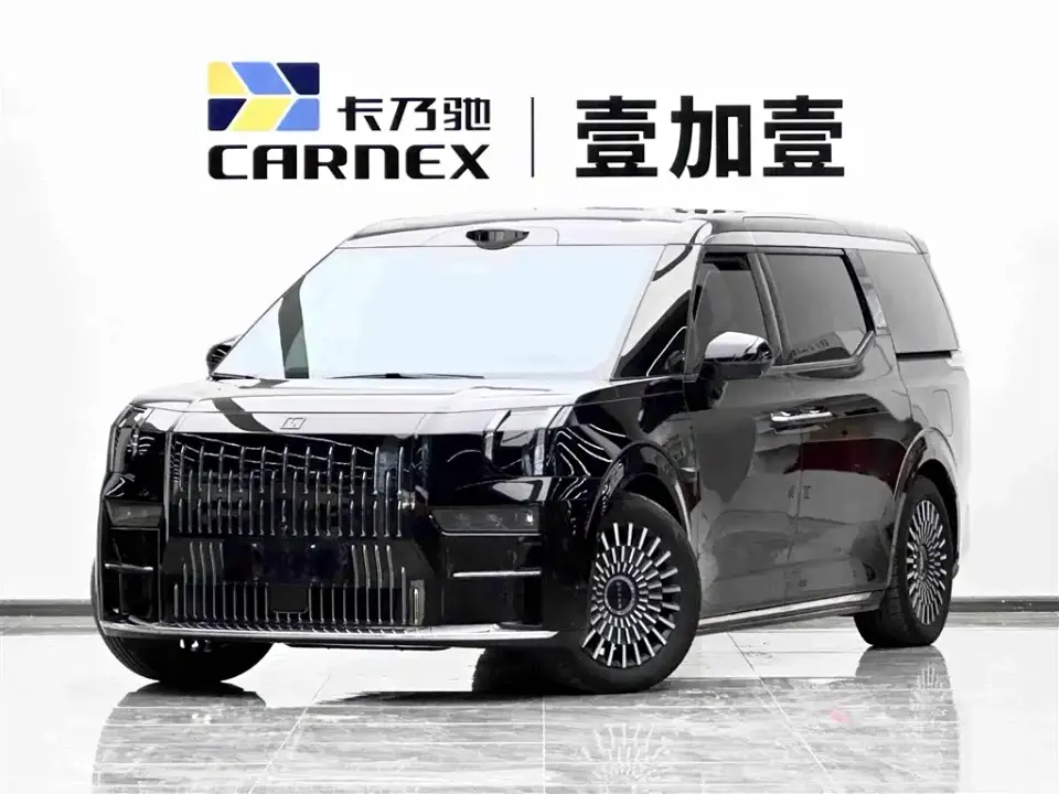 Zeekr 009 6-seat Executive AWD 108kWh 2024