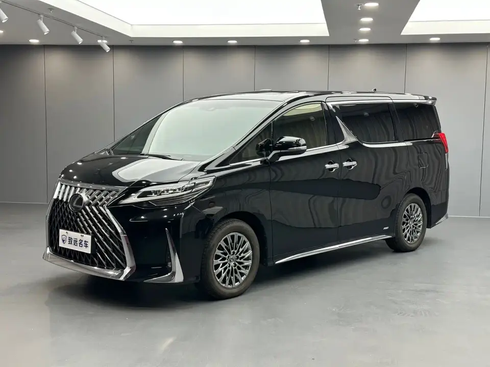 Lexus LM 300h Seven-Seater Elegance Edition 2021