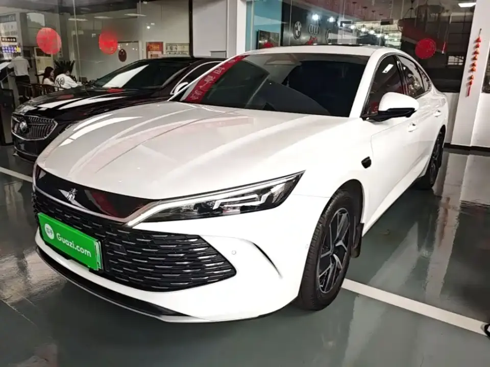 BYD Qin L DM-i Smart Drive Edition 120KM Leading 2025
