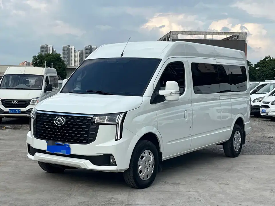 SAIC Maxus Xintu V80 PRO Business 6MT Long Wheelbase Medium Roof 9 Seats Four Rows Non-Operational 2025