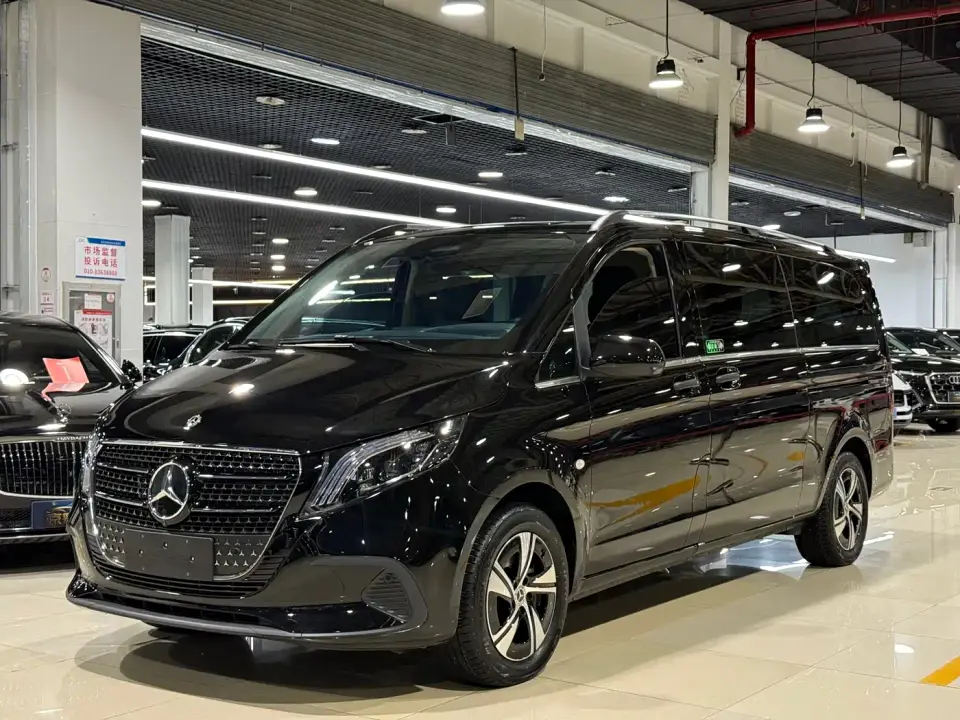 Mercedes-Benz Vito 2.0T Business 7-Seater 2025